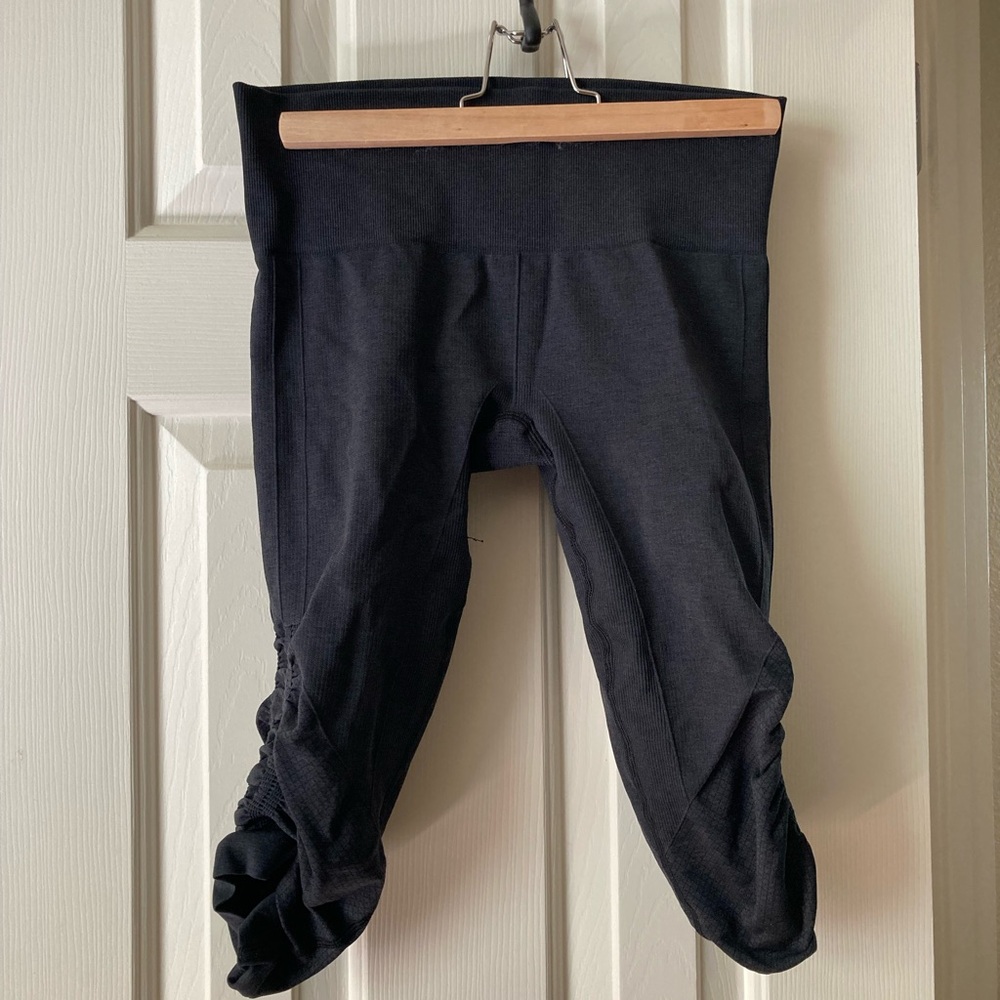 lululemon Black Capri Leggings
